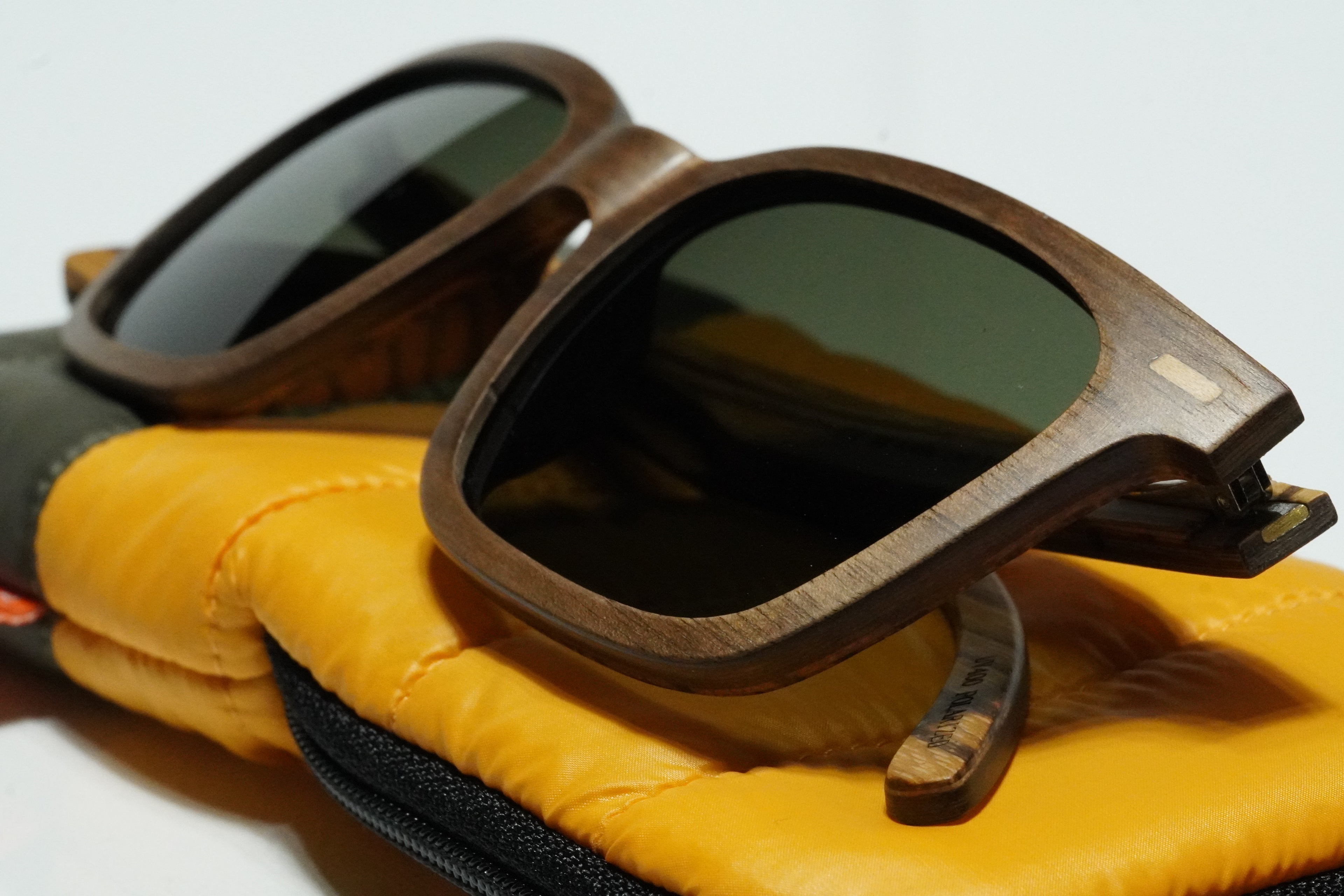 Timberline Voyager | Dark Walnut